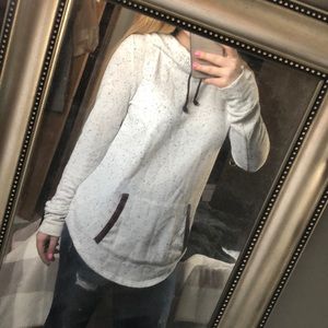 Light weight super cute sweatshirt